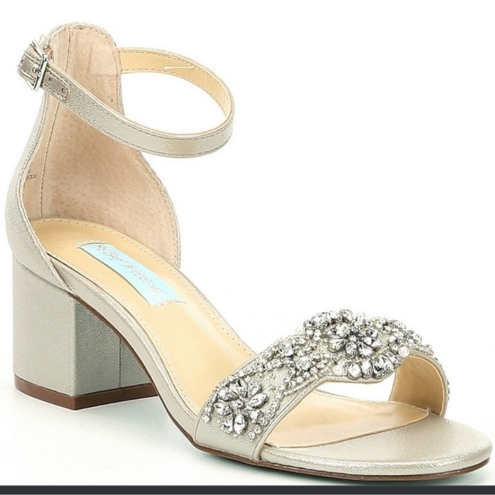 Betsey Johnson Blue SB Mel Ivory Beaded Formal Sandal 7.5